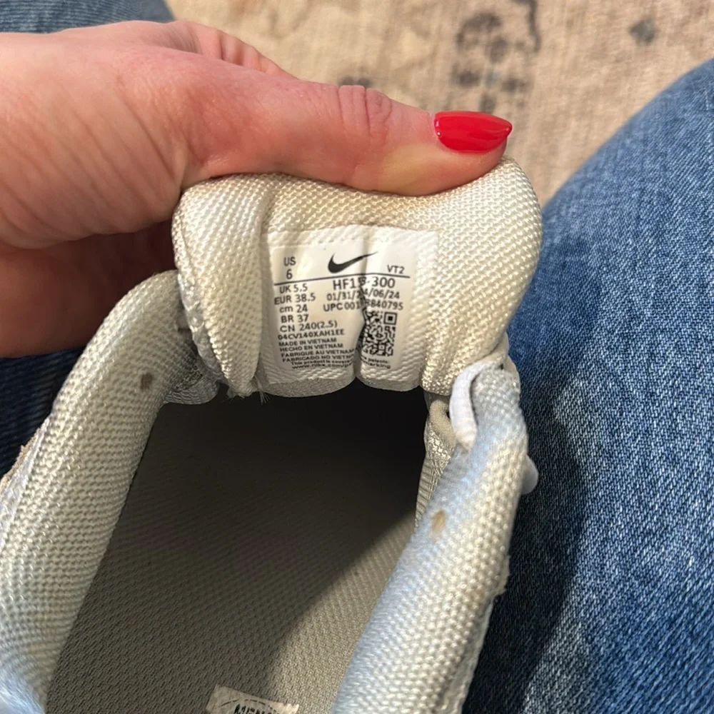 Nike Zoom Vomero 5